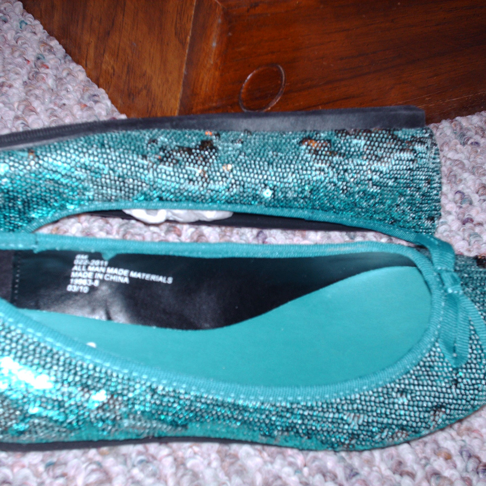 New Sz 8 Women's Blue Sequined Arizona Brand Shoes